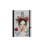 ΗΜΕΡΟΛΟΓΙΟ ΗΜΕΡΗΣΙΟ ΣΚΛΗΡΟ ΕΞΩΦΥΛΛΟ ΜΕ ΣΧΕΔΙΟ ΚΑΙ ΛΑΣΤΙΧΟ 2026 FANCY 12X17 ΛΙΝΑΡΔΑΤΟΣ