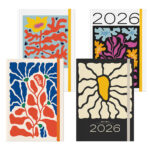 ΗΜΕΡΟΛΟΓΙΟ ΗΜΕΡΗΣΙΟ ΣΚΛΗΡΟ ΕΞΩΦΥΛΛΟ ΜΕ ΣΧΕΔΙΟ ΚΑΙ ΛΑΣΤΙΧΟ 2026 FLORO 12X17 ΛΙΝΑΡΔΑΤΟΣ