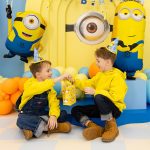 ΧΑΡΤΙΝΗ ΤΣΑΝΤΑ ΔΩΡΟΥ MINIONS 12x15.5x6cm PARTYDECO